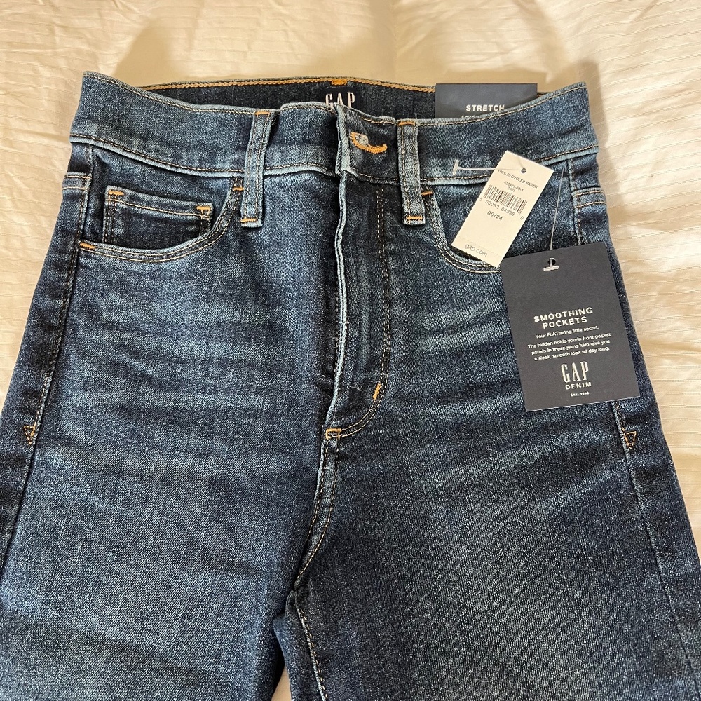 NWT Gap 00/24 high rise jegging